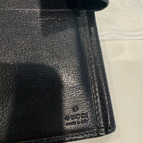 Authentic Gucci wallet - Picture 6 of 12